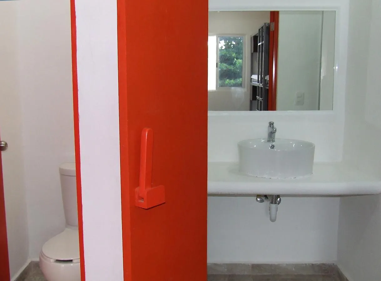 Hostel Humanity Puerto Morelos