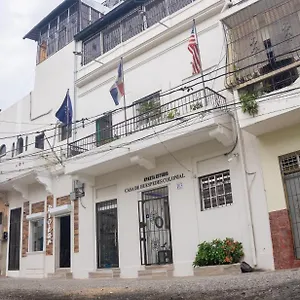 casa-de-huespedes-colonial.greaterantilleshotels.net/